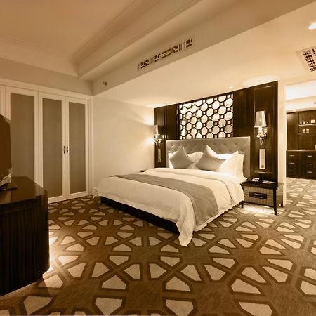 Paramount Gallery Hotel Shanghai Room photo