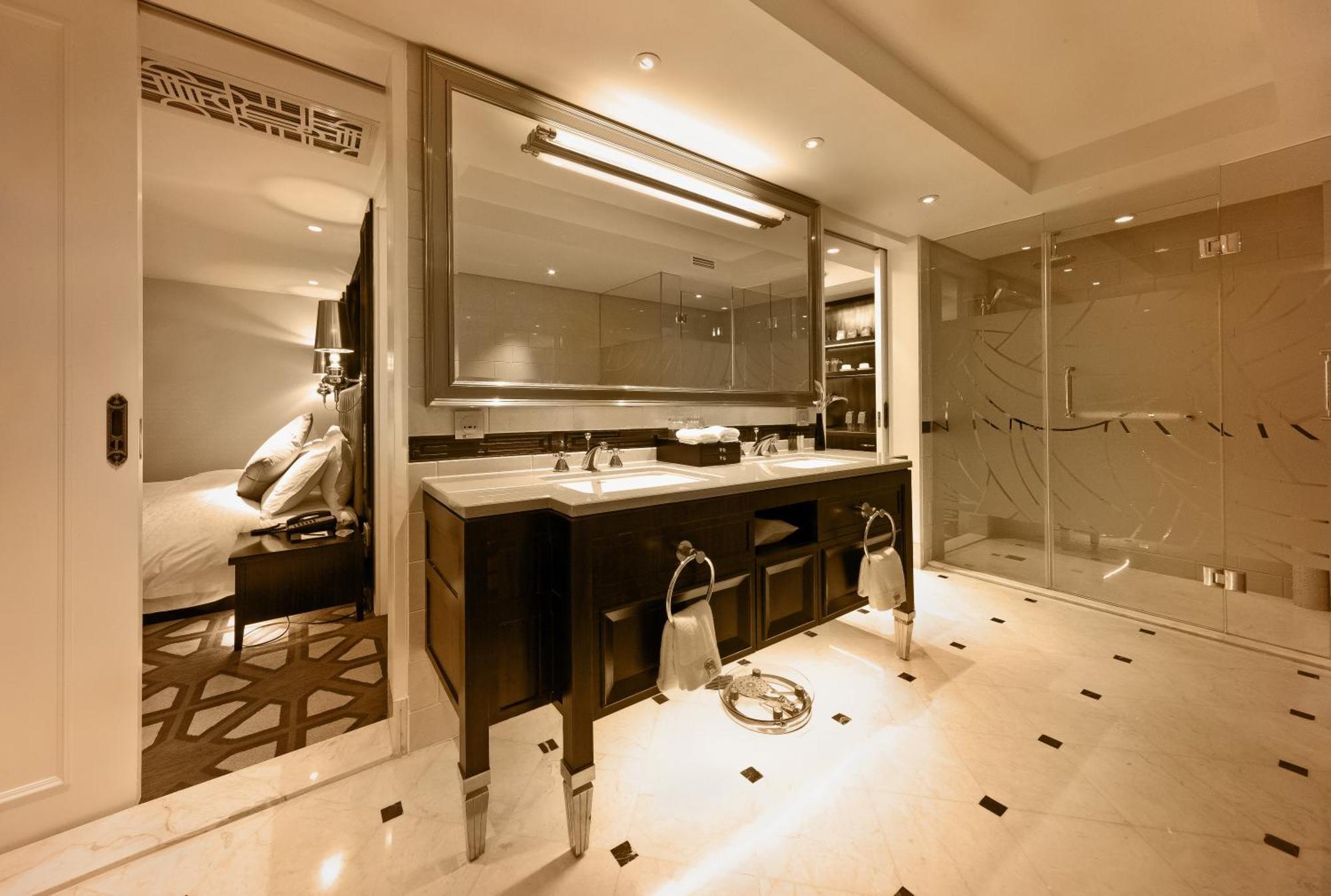 Paramount Gallery Hotel Shanghai Room photo